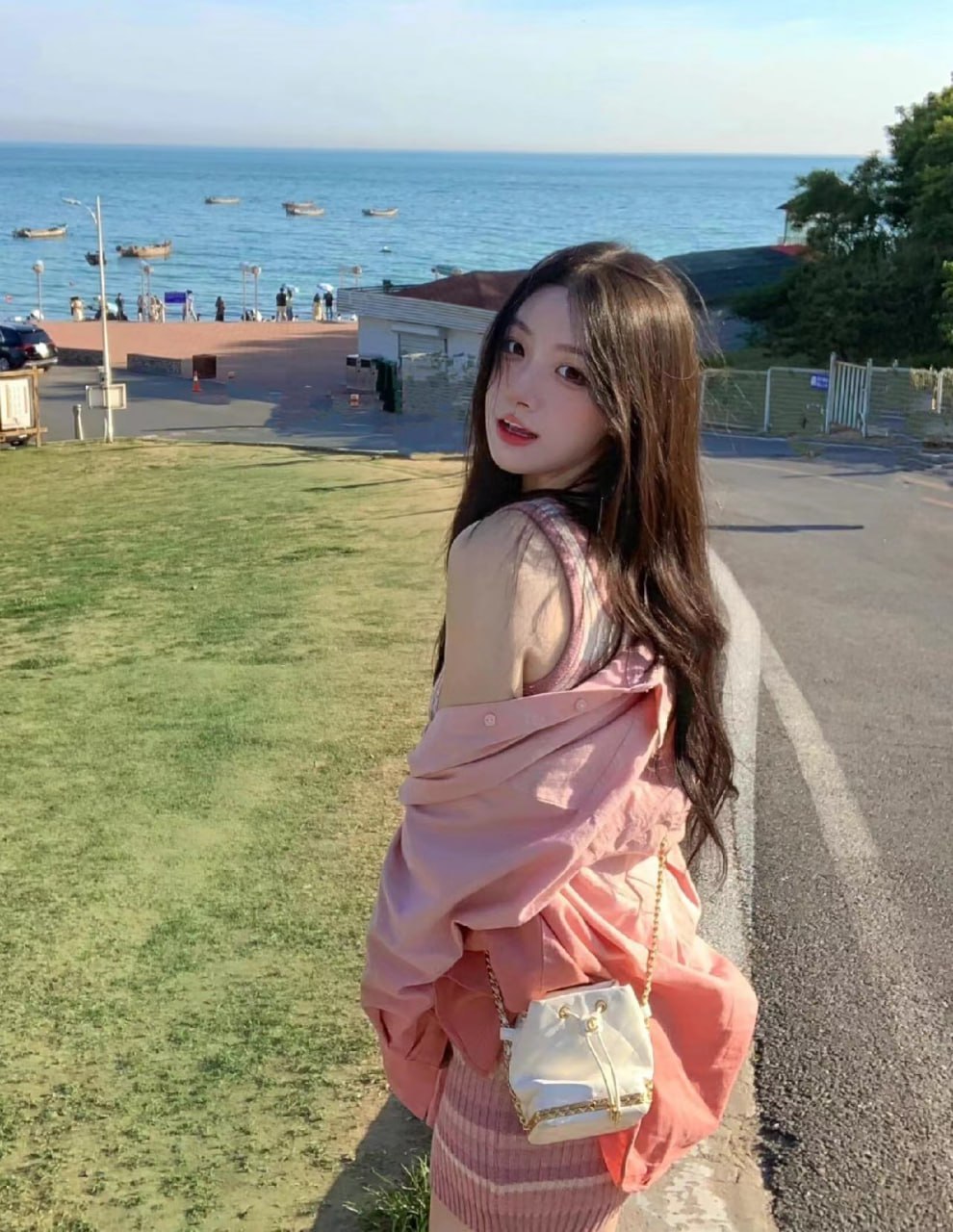 New student working part-time - Hangzhou Escort Photo 2 | Escort Girls China